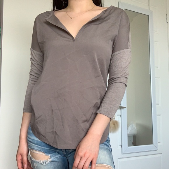 Banana Republic Brown Quarter Sleeve - Picture 2 of 3